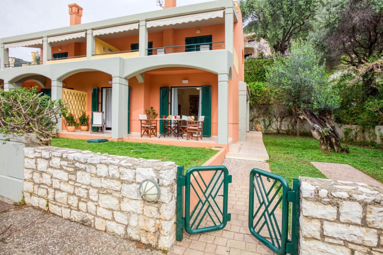 Dimeli Junior Apartment At The Beach バルバティ エクステリア 写真