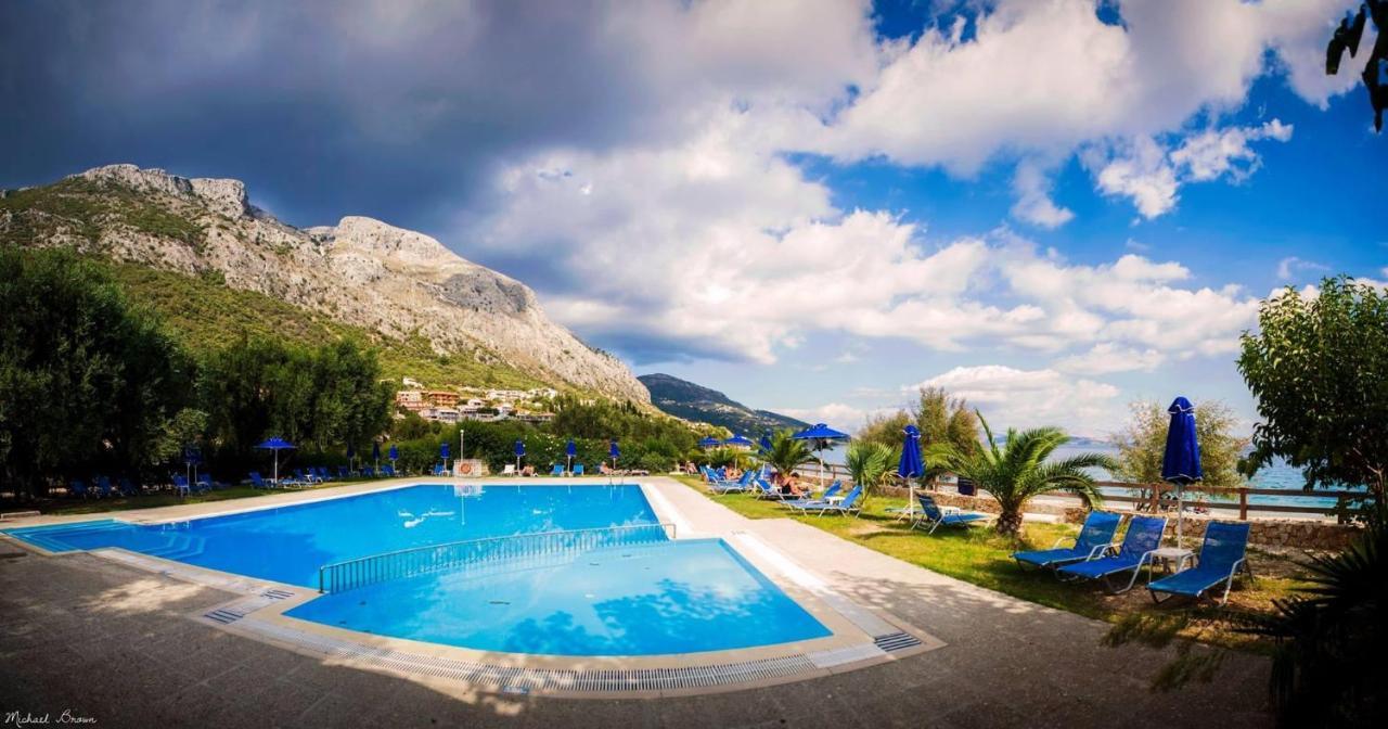 Dimeli Junior Apartment At The Beach バルバティ エクステリア 写真