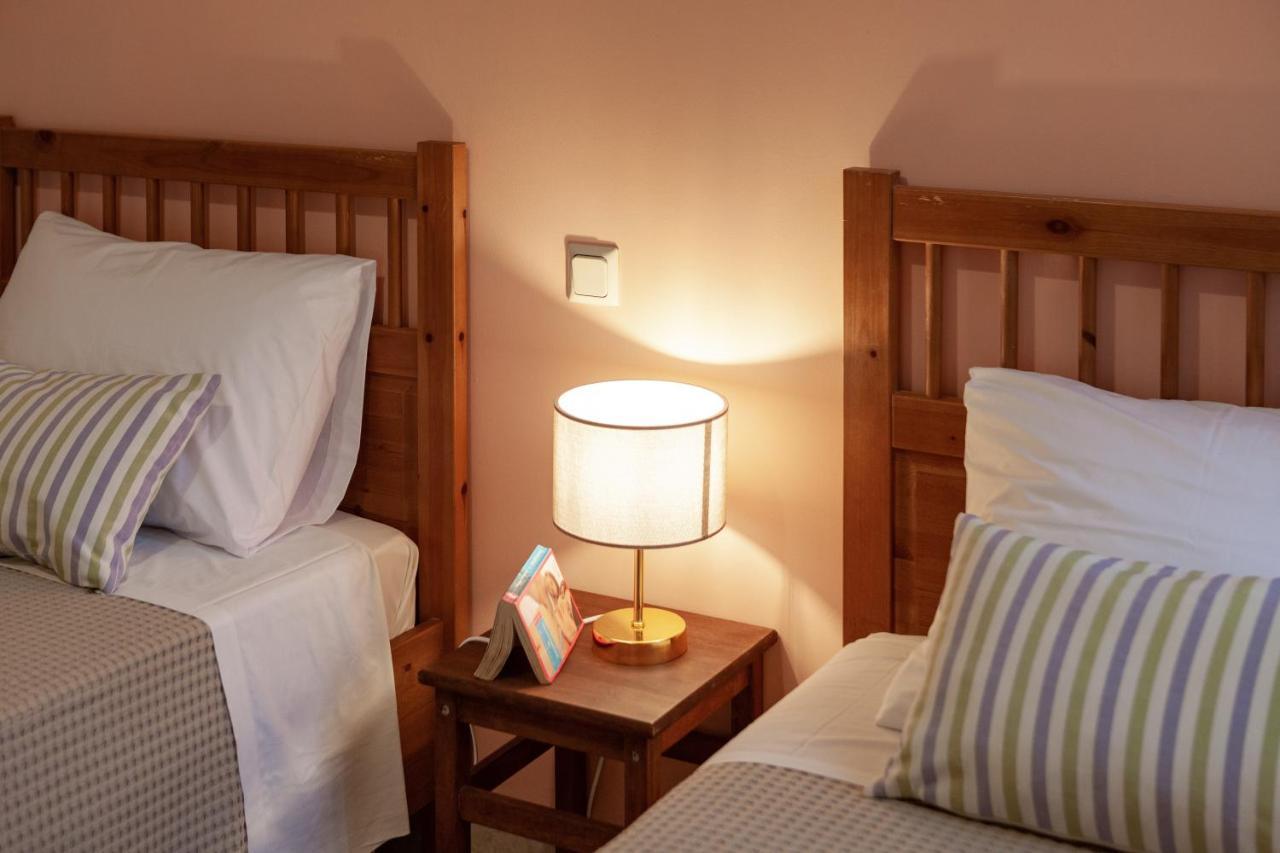 Dimeli Junior Apartment At The Beach バルバティ エクステリア 写真